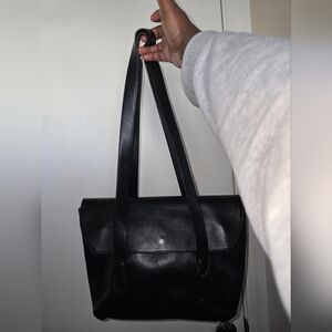 Vintage Coach Manhattan Collection 9103 Shoulder Bag